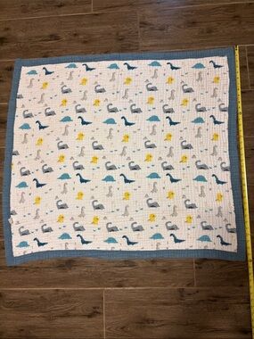 Inshere Nursery Animal Print Baby Quilt - Blue, Yellow, Gray 36 X 38 inches